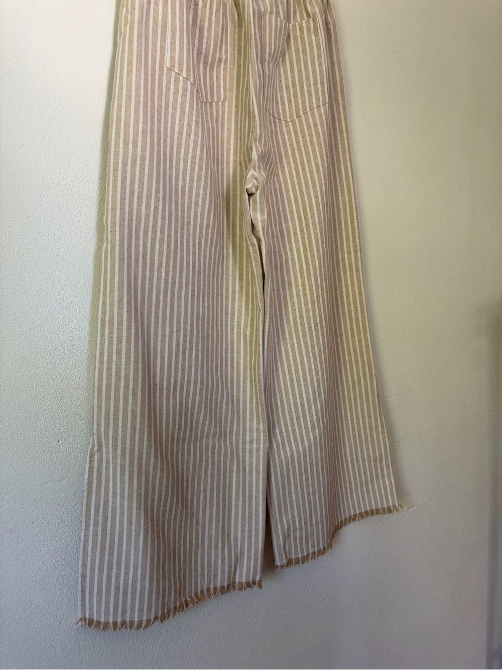 NWOT Wide-Leg Striped Pull-On Pants in Cream - Picture 6 of 7